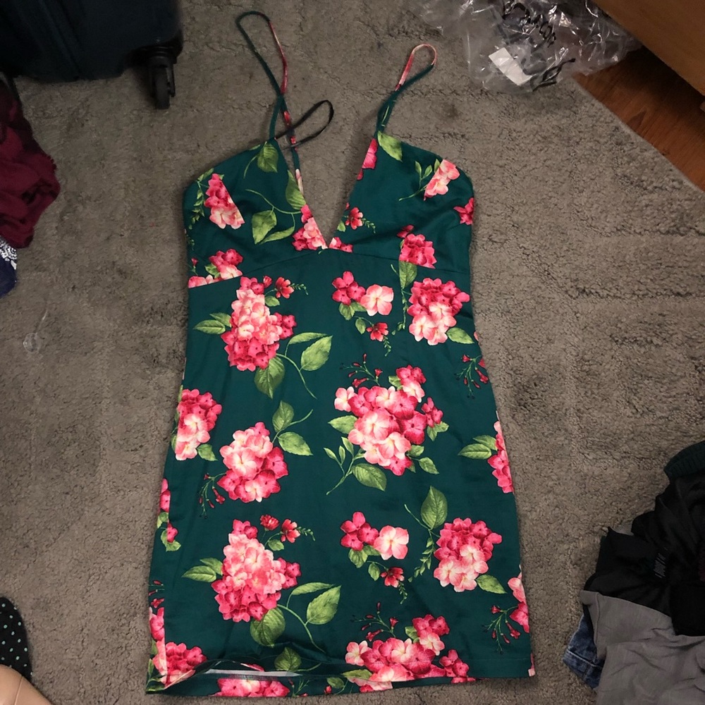 2/$20 Forest green floral dress